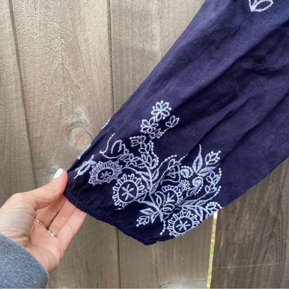 Farm Rio / Anthropologie Jackie Embroidered Romper in size women small - Picture 4 of 10